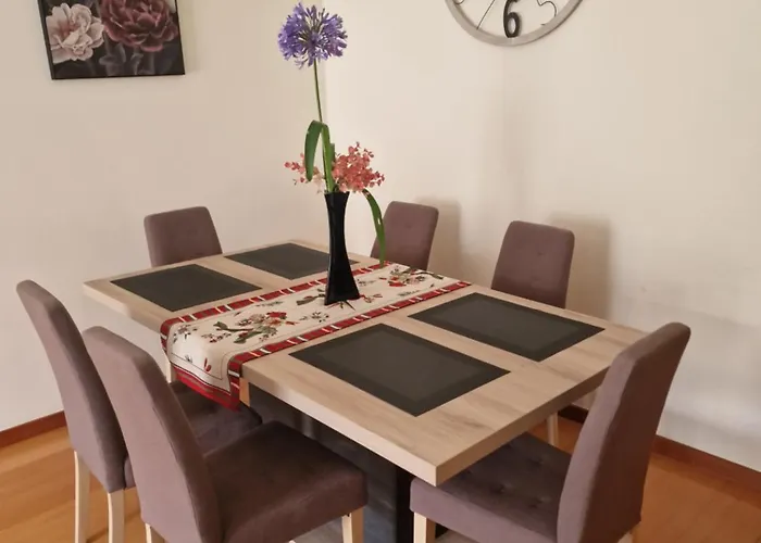 Apartament Ina's Garden In *